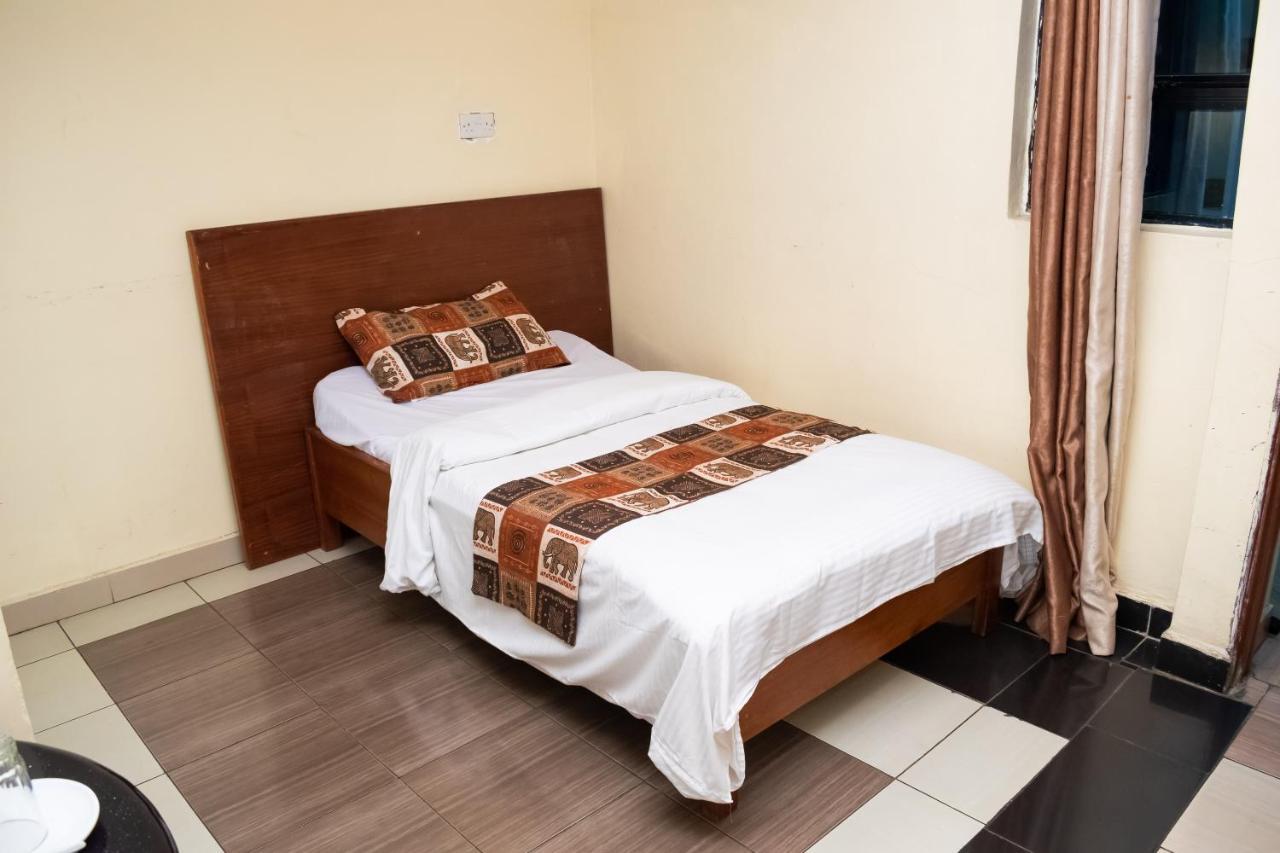 Ngara Riverside Lodge Ναϊρόμπι Εξωτερικό φωτογραφία