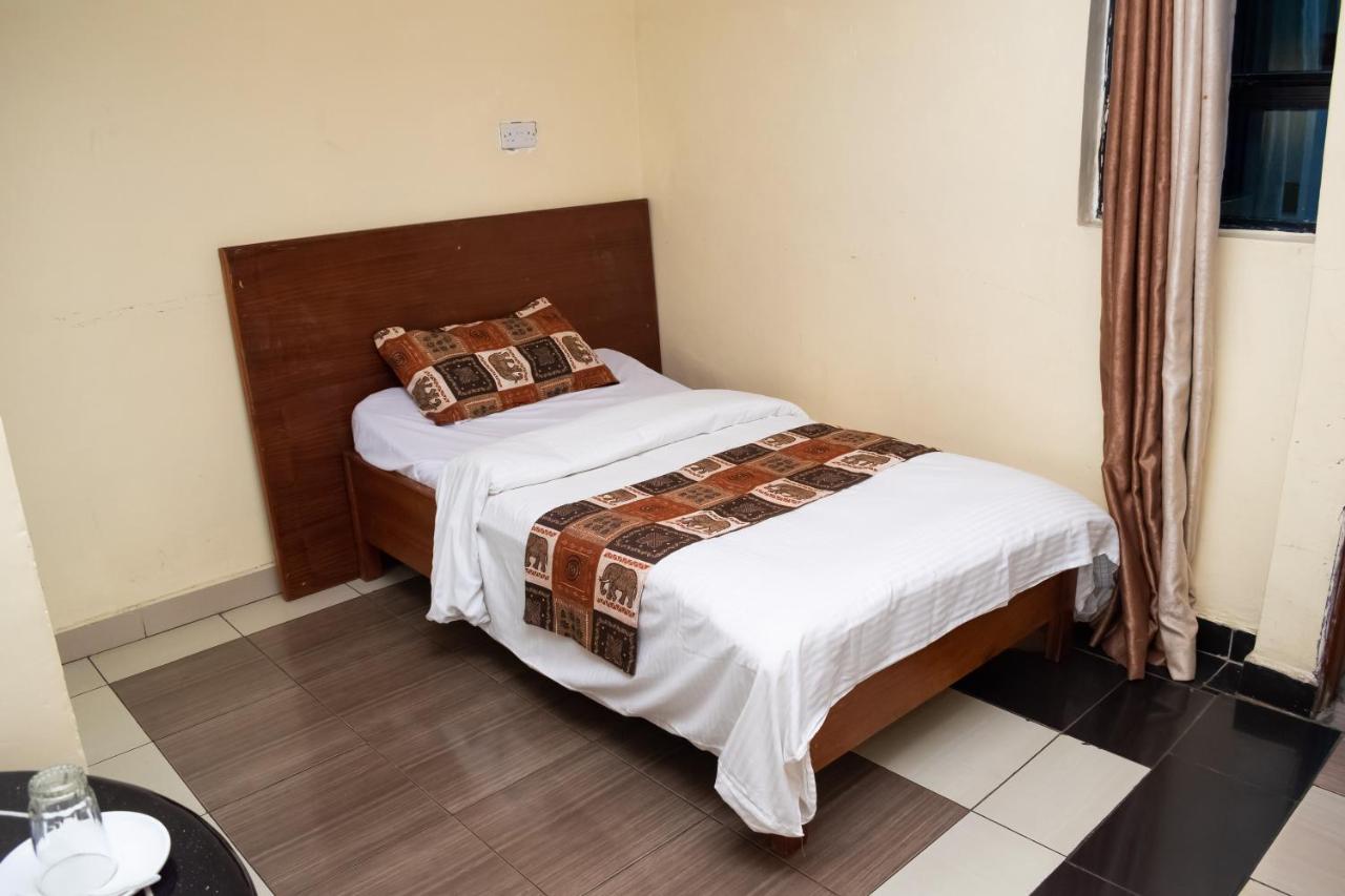 Ngara Riverside Lodge Ναϊρόμπι Εξωτερικό φωτογραφία
